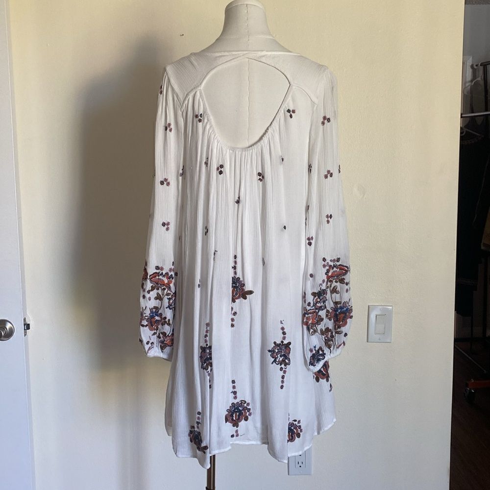 Free People Oxford White Embroidered Mini Swing Dress Size Small - Picture 8 of 16